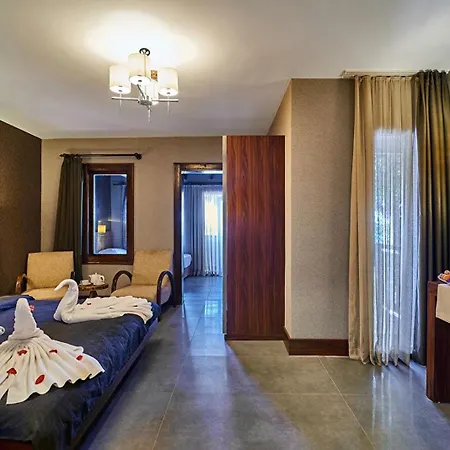 Khaja Hotel&beach Ayvalı