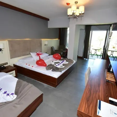 Khaja Hotel&beach Hotell Ayvalı