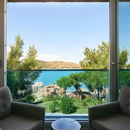 Khaja Hotel&beach Hotell