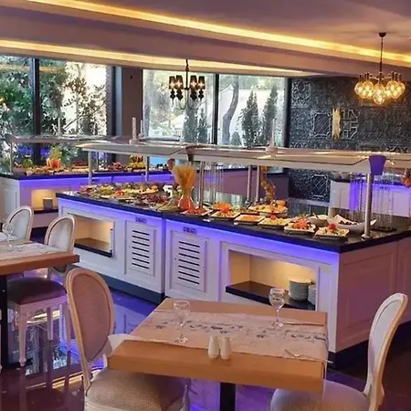 호텔 Khaja Hotel&beach Ayvalı