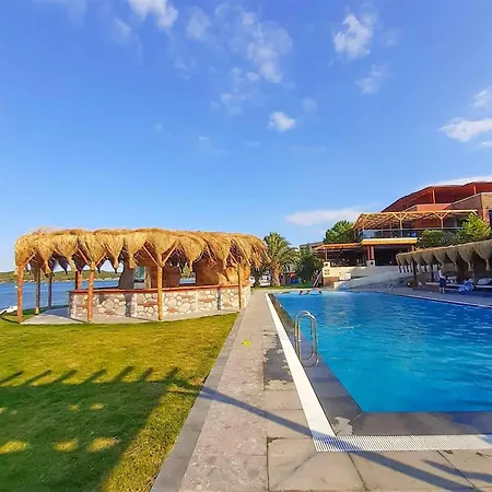 Hotell Khaja Hotel&beach Ayvalı